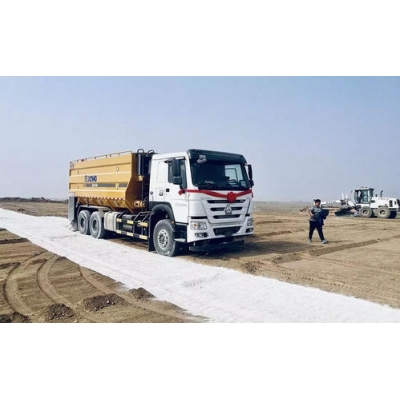 粉料撒布車租賃-出租水泥撒布機