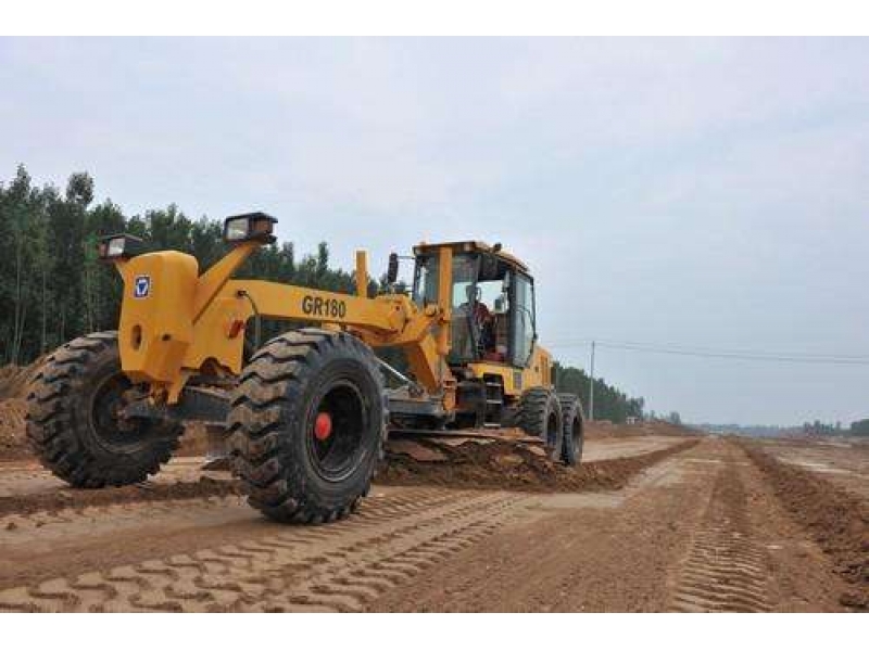 厚旺租賃平地機在蒙華鐵路施工